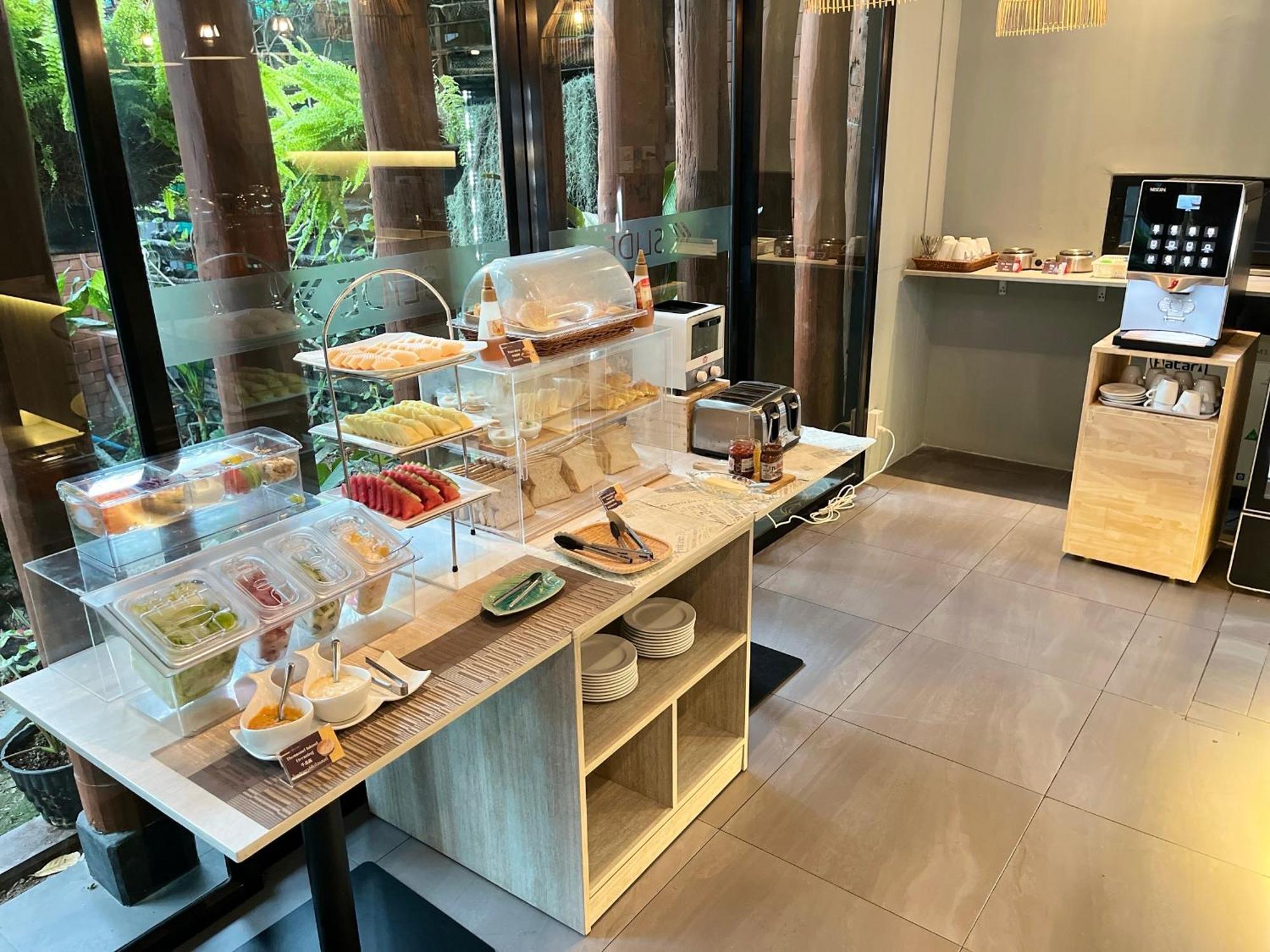 Hotel Le Naview @Prasingh Chiang Mai Zewnętrze zdjęcie